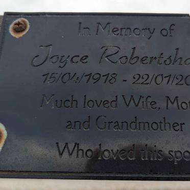 ROBERTSHAW Joyce 1918-2005