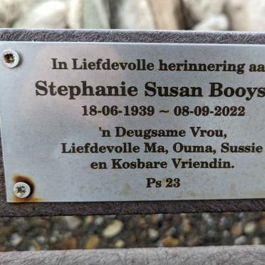 BOOYSEN Stephanie Susan 1939-2022