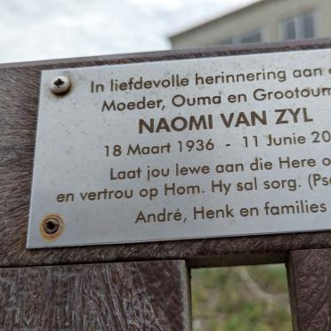 ZYL Naomi, van 1936-2015