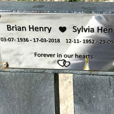 HENRY Brian 1936-2018 &amp; Sylvia 1952-2005