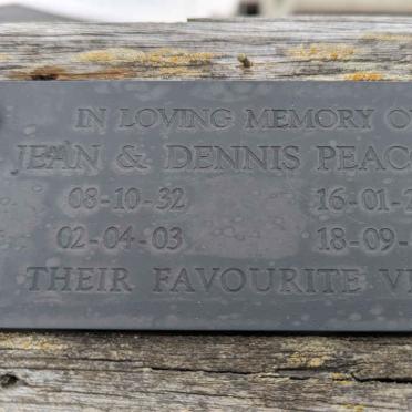 PEACOCK Dennis 1927-2008 &amp; Jean 1932-2003