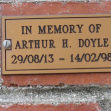 DOYLE Arthur H. 1913-1998