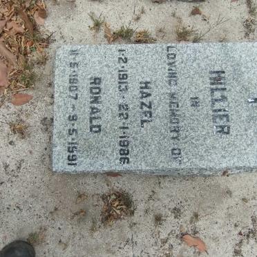 HILLIER Ronald 1907-1991 &amp; Hazel 1913-1986