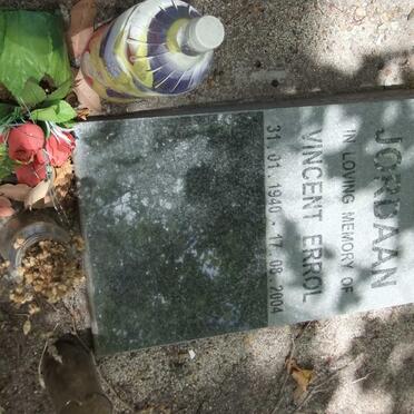 JORDAAN Vincent Errol 1940-2004