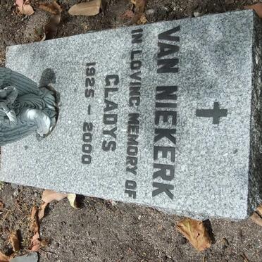 NIEKERK Gladys, van 1925-2000