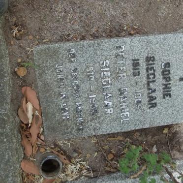 SIEGLAAR Peter Daniel 1910-1986 &amp; Sophie 1913-1986