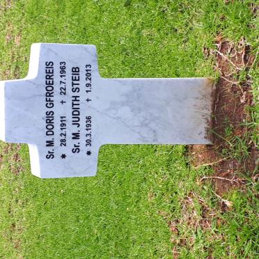 GFROEREIS M. Doris 1911-1963 :: STEIB M. Judith 1936-2013