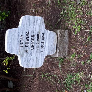 GEIGER M. Edwina 1900-1994