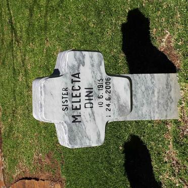 DINI M. Electa 1915-2006