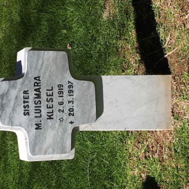 KLESEL M. Luismara 1919-1997