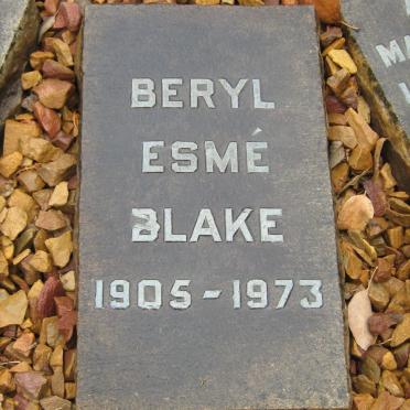 BLAKE Beryl Esmé 1905-1973