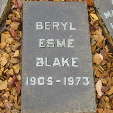BLAKE Beryl Esmé 1905-1973