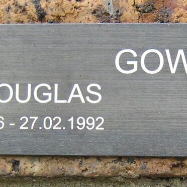 GOW Ian Douglas 1906-1992 &amp; Peggy 1913-2003