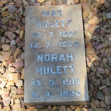 HULETT Max 1907-1984 &amp; Norah 1916-1996