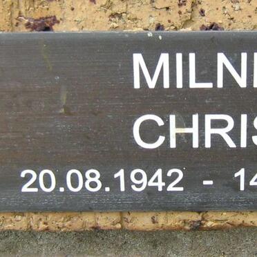 MILNE Chris 1942-1990