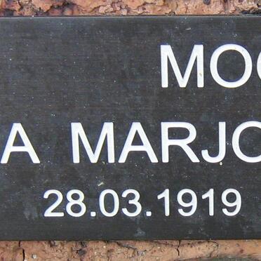 MOORE Nina Marjorie Ingram 1919-2008