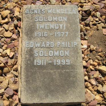 SOLOMON Edward Philip 1911-1999 &amp; Agnes Wendela 1916-1977