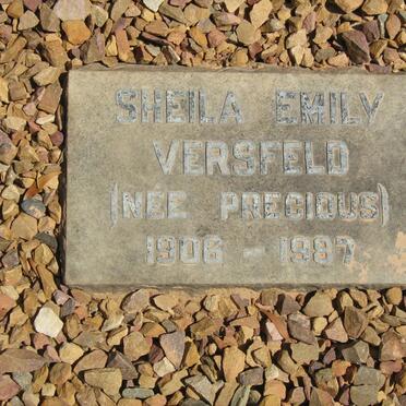 V - Vanne :: Surnames - V