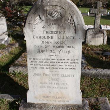 ELLIOTT John Frederick 1914-1934 :: ELLIOTT Frederica Caroline nee KOCH -1914 :: ELLIOTT Mary -1940