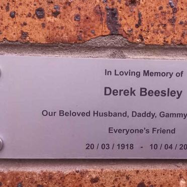 BEESLEY Derek 1918-2013
