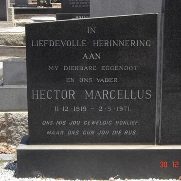 BEZUIDENHOUT Hector Marcellus 1919-1971