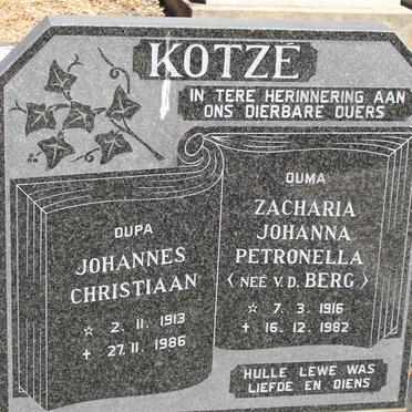 KOTZé Johannes Christiaan 1913-1986 &amp; Zacharia Johanna Petronella V.D. BERG 1916-1982