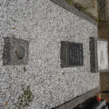 KLERK Micheal Johannes 1915-1968 ::  DE KLERK Jacques 1971-2001