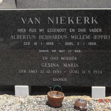 NIEKERK Albertus Berhardus Willem, van 1895-1968 &amp; Gesina Maria 1893-1974