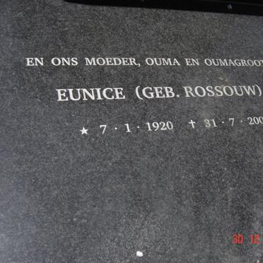 NIEKERK, Eunice van nee ROSSOUW 1920-2005
