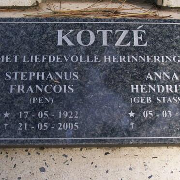 KOTZE Stephanus Francois 1922-2005 &amp; Anna Hendrina STASSEN 1926-