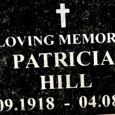 HILL Patricia 1918-2001