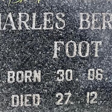 F - Vanne :: Surnames - F