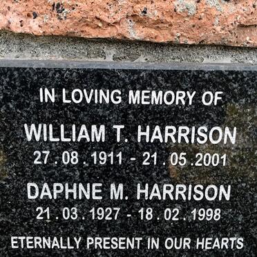 HARRISON William T. 1911-2001 &amp; Daphne M. 1927-1998