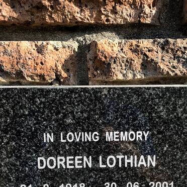 LOTHIAN Doreen 1918-2001