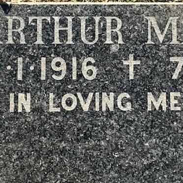 MARSH Arthur 1916-1985
