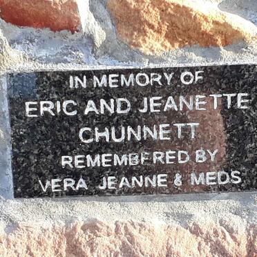 CHUNNETT Eric &amp; Jeanette
