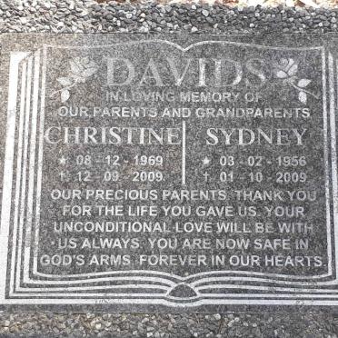 DAVIDS Sydney 1956-2009 &amp; Christine 1969-2009