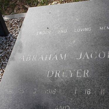 DREYER Abraham Jacobus 1916-1994 &amp; Mary Serine MATTHEWS 1916-2006