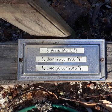 MENTO Annie 1930-2015