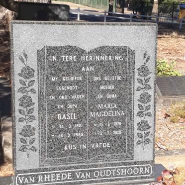 OUDTSHOORN Basil, van Rheede van 1921-1989 &amp; Maria Magdalena 1926-2020