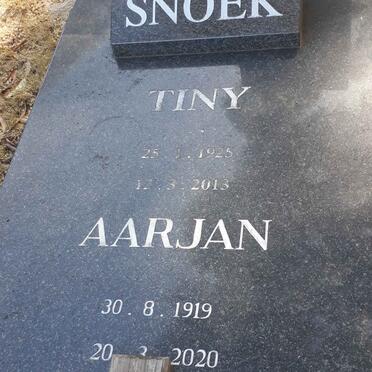 SNOEK Aarjan 1919-2020 &amp; Tiny 1925-2013