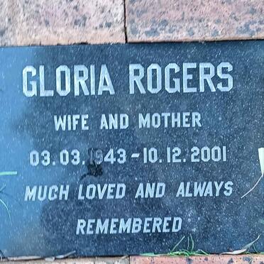 ROGERS Gloria 1943-2001
