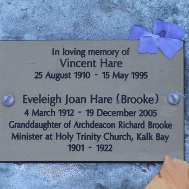 HARE Vincent 1910-1995 &amp; Eveleigh Joan BROOKE 1912-2005