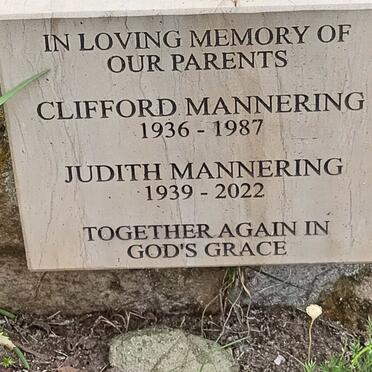 MANNERING Clifford 1936-1987 &amp; Judith 1939-2022