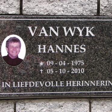 WYK Hannes, van 1975-2010