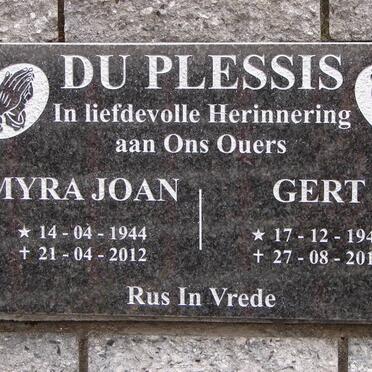 PLESSIS Gert, du 1943-2013 &amp; Myra Joan 1944-2012
