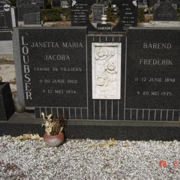 LOUBSER Barend Frederik 1898-1975 &amp; Janetta Maria Jacoba DE VILLIERS 1902-1974