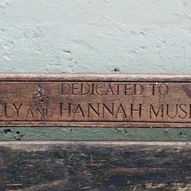 MUSIKANTH Solly &amp; Hannah