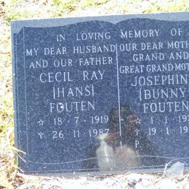FOUTEN Cecil Ray 1919-1987 &amp; Josephine 1920-1992