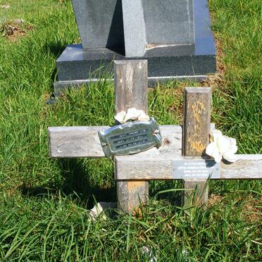 FREDERICKS Isaac 1940-200? &amp; Lettie Cornelia 1940-200?